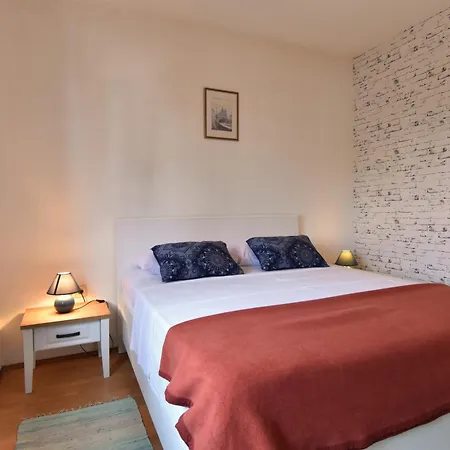 Apartman Maja 2